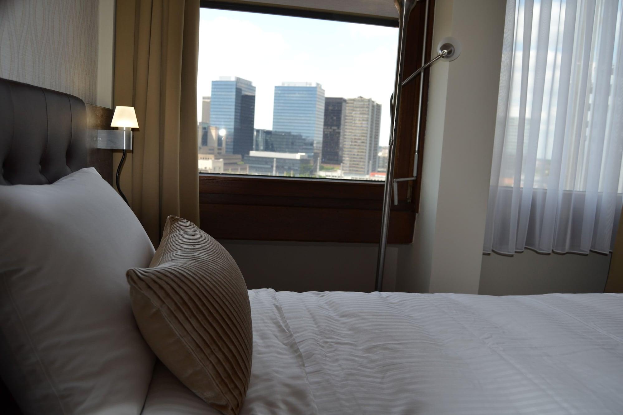 The Helmet Hotel Saint-Josse-ten-Noode Ngoại thất bức ảnh