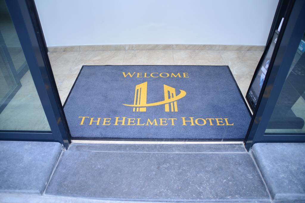 The Helmet Hotel Saint-Josse-ten-Noode Ngoại thất bức ảnh